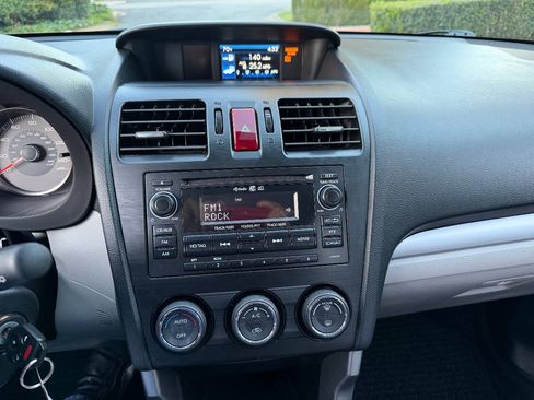 Used 2014 Subaru Forester 2.5i Limited w/ Popular Package #2 AWD/4WD image 31