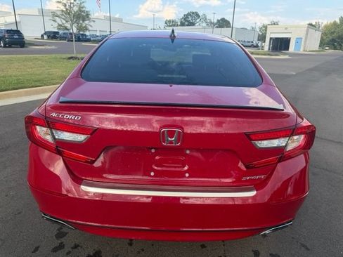 Used 2022 Honda Accord Sport image 3