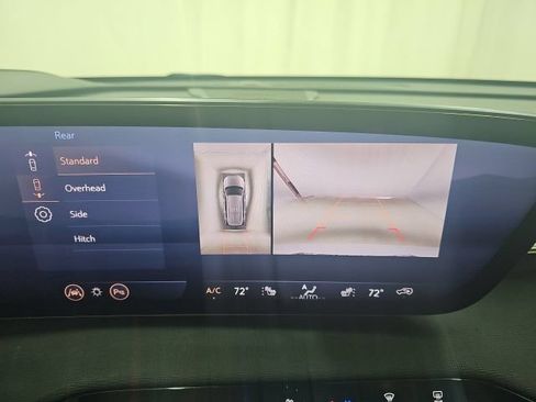 Used 2026 Buick Enclave Preferred FWD image 9