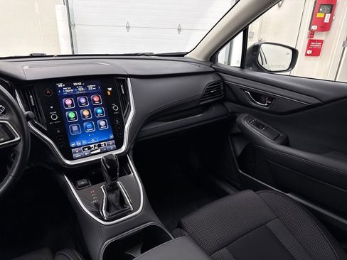 Used 2022 Subaru Outback Premium image 15