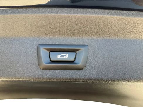 Used 2019 BMW X3 xDrive30i AWD/4WD image 11