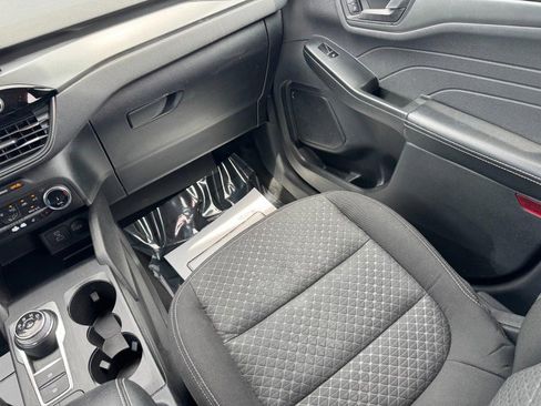 Used 2023 Ford Escape Active AWD/4WD image 15