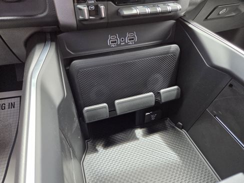 New 2026 RAM 1500 Lone Star AWD/4WD image 32