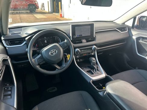 Used 2024 Toyota RAV4 LE image 2