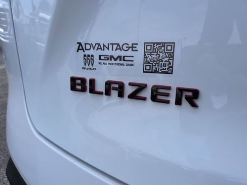 Used 2024 Chevrolet Blazer LT w/ Redline Edition FWD image 7
