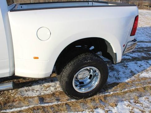 Used 2014 RAM 3500 Big Horn image 10