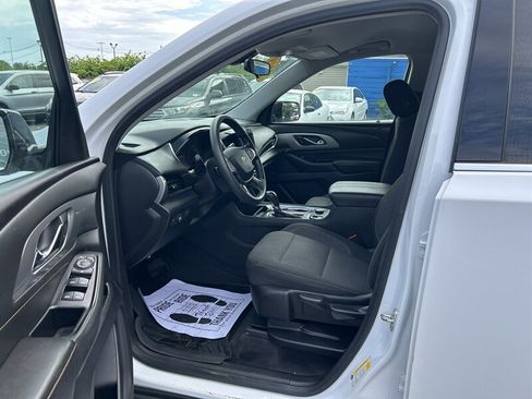 Used 2019 Chevrolet Traverse LS AWD/4WD image 8