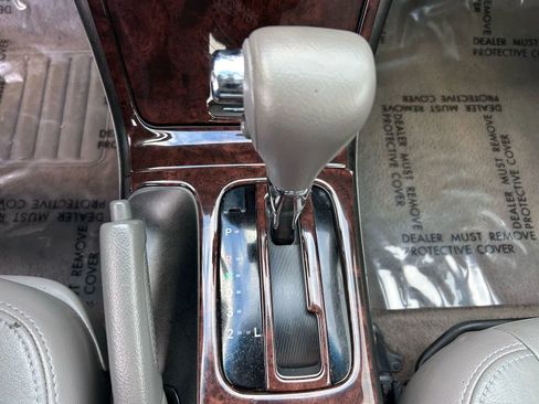 Used 2005 Toyota Camry LE image 23