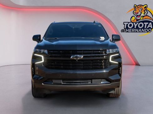 Used 2024 Chevrolet Tahoe RST w/ Luxury Package image 2
