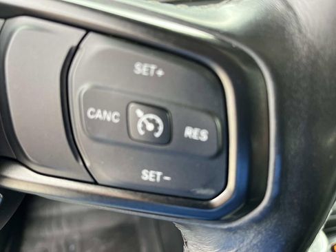 Used 2020 Jeep Wrangler Unlimited Sport image 29