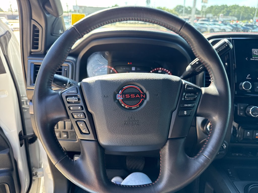 Used 2023 Nissan Titan PRO-4X w/ Pro-4x Convenience Package AWD/4WD image 20