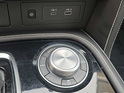 Certified 2024 INFINITI QX80 Premium Select w/ Cargo Package image 22