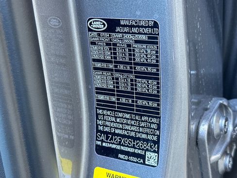 Used 2025 Land Rover Range Rover Evoque S image 20