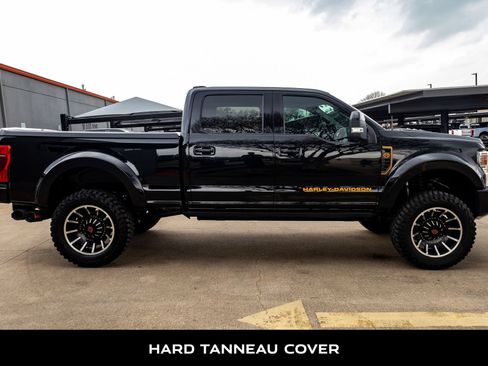 Used 2021 Ford F250 Lariat w/ Lariat Ultimate Package AWD/4WD image 10