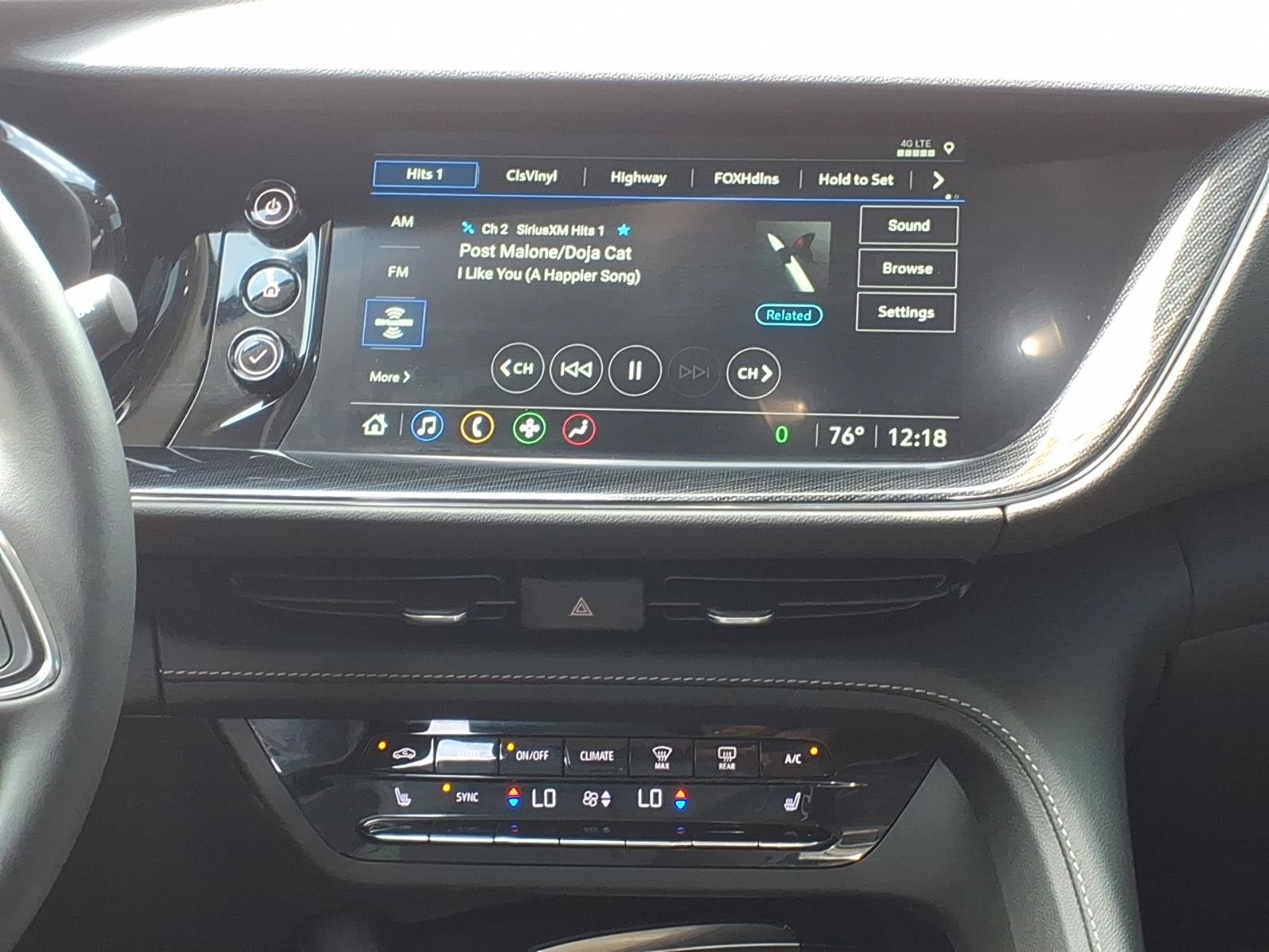 Used 2023 Buick Envision Essence AWD/4WD image 13