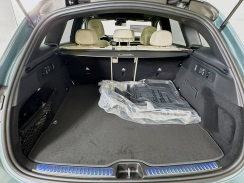 New 2026 Mercedes-Benz GLC 300 image 29