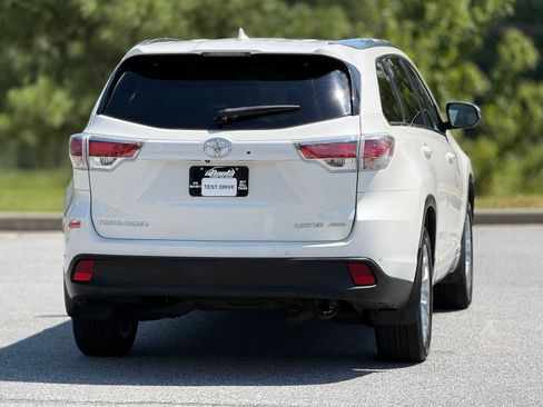 Used 2015 Toyota Highlander Limited Platinum AWD/4WD image 7