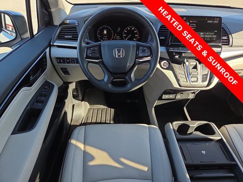 Used 2025 Honda Odyssey Touring image 13