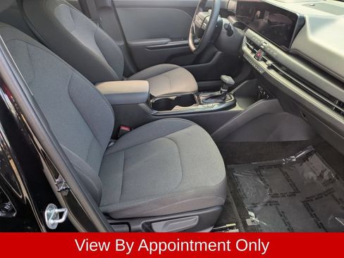 Used 2025 Kia K4 FWD image 34