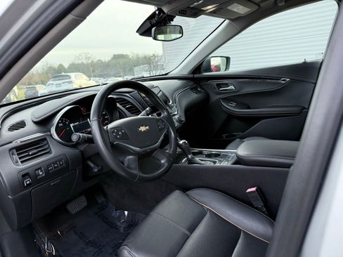 Used 2016 Chevrolet Impala LTZ image 13