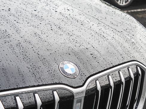 Certified 2025 BMW X1 xDrive28i w/ Convenience Package image 9