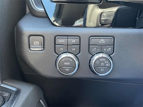 New 2026 GMC Sierra 1500 Elevation w/ X31 Off-Road Package image 17