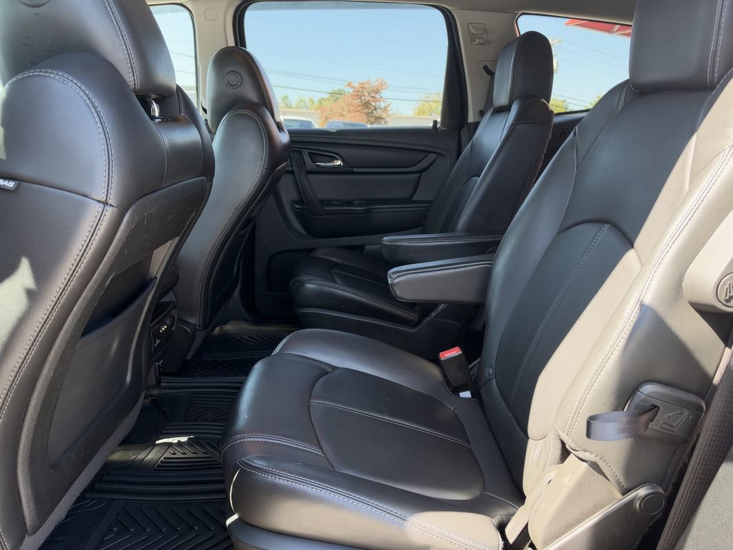 Used 2015 Chevrolet Traverse LT FWD image 13