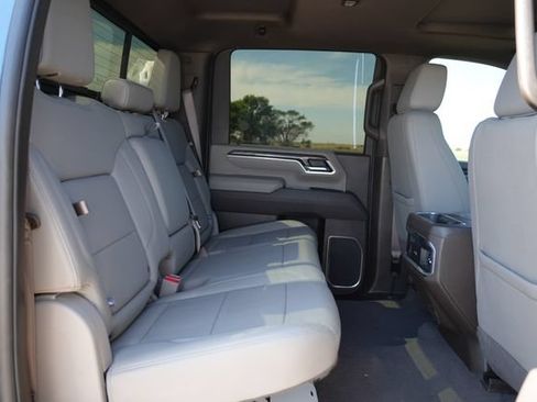 Used 2025 Chevrolet Silverado 3500 LTZ w/ LTZ Convenience Package AWD/4WD image 22