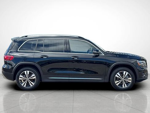 New 2025 Mercedes-Benz GLB 250 image 29