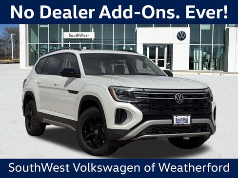 New 2026 Volkswagen Atlas Peak Edition AWD/4WD image 1