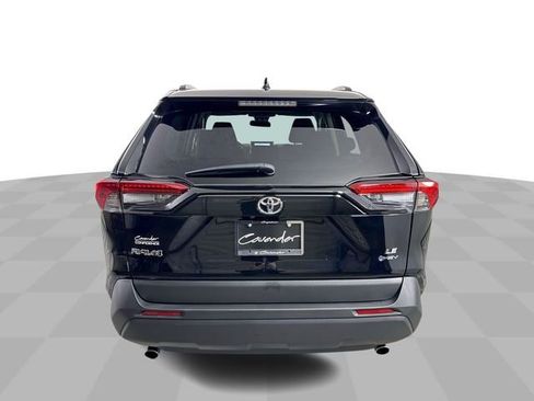 Used 2025 Toyota RAV4 LE AWD/4WD image 7