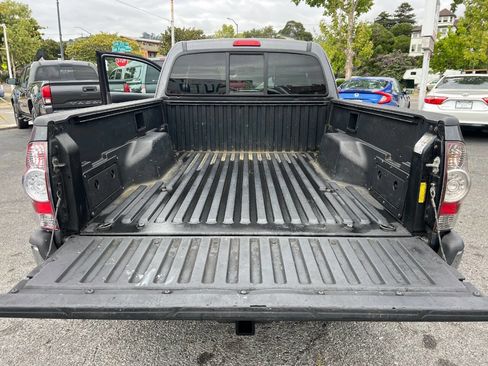 Used 2011 Toyota Tacoma 2WD Access Cab w/ SR5 Pkg #2 image 20