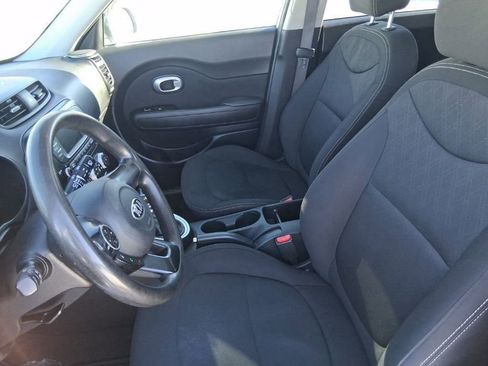 Used 2018 Kia Soul image 9