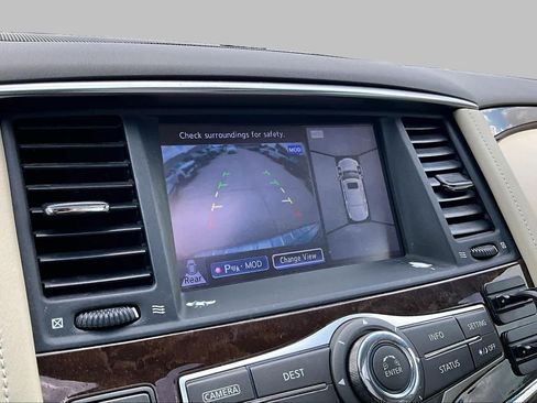 Used 2017 INFINITI QX80 2WD image 24