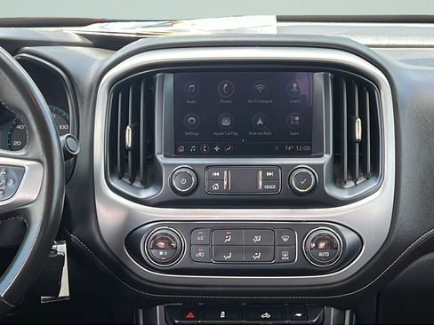 Used 2020 GMC Canyon SLE w/ Elevation Edition RWD image 14