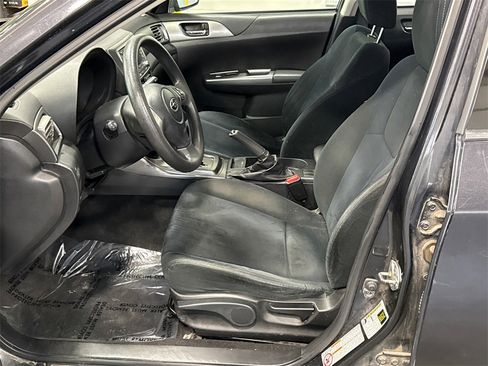 Used 2011 Subaru Impreza 2.5i image 6