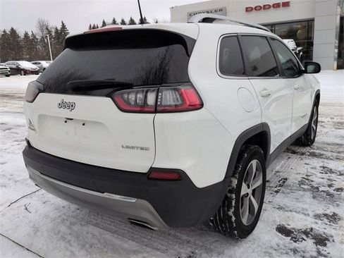 Used 2020 Jeep Cherokee Limited image 3