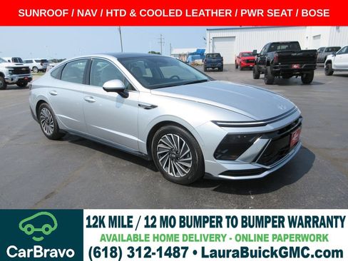 Used 2025 Hyundai Sonata Limited FWD image 1