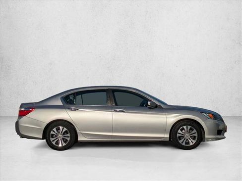 Used 2014 Honda Accord LX image 2