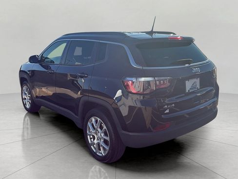 Used 2023 Jeep Compass Latitude AWD/4WD image 6