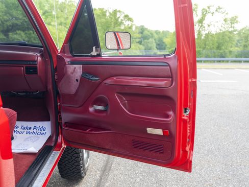 Used 1997 Ford F250 4x4 Regular Cab Heavy Duty image 26