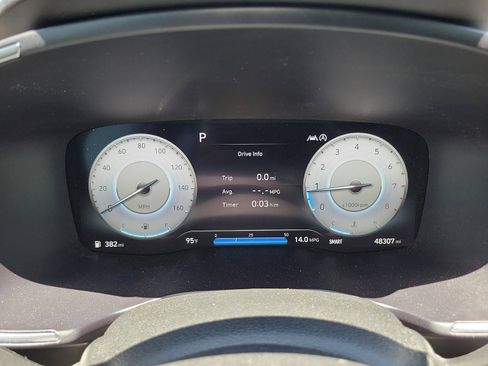 Used 2023 Hyundai Santa Fe Calligraphy AWD/4WD image 18