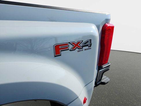 New 2026 Ford F450 XL w/ XL Driver Assist Package AWD/4WD image 16