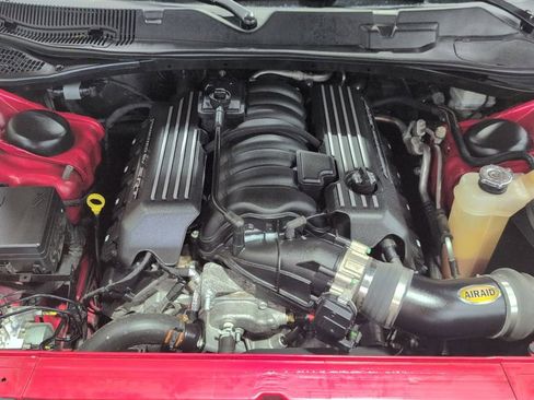 Used 2016 Dodge Challenger R/T Scat Pack w/ Leather Interior Group RWD image 21