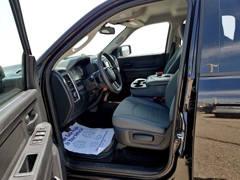 Used 2016 RAM 1500 Express w/ Black Ram 1500 Express Group AWD/4WD image 26