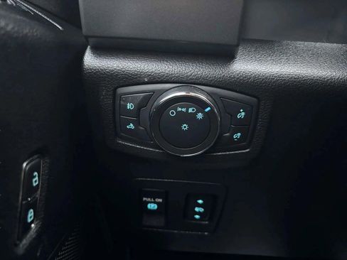 Used 2018 Ford F150 XLT w/ Equipment Group 302A Luxury image 26