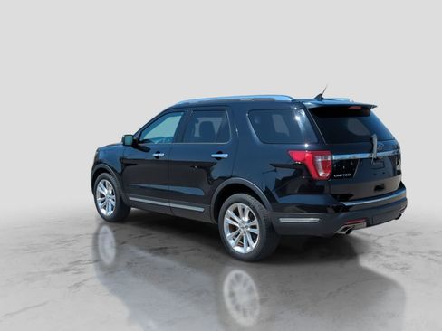 Used 2018 Ford Explorer Limited w/ Equipment Group 301A AWD/4WD image 6
