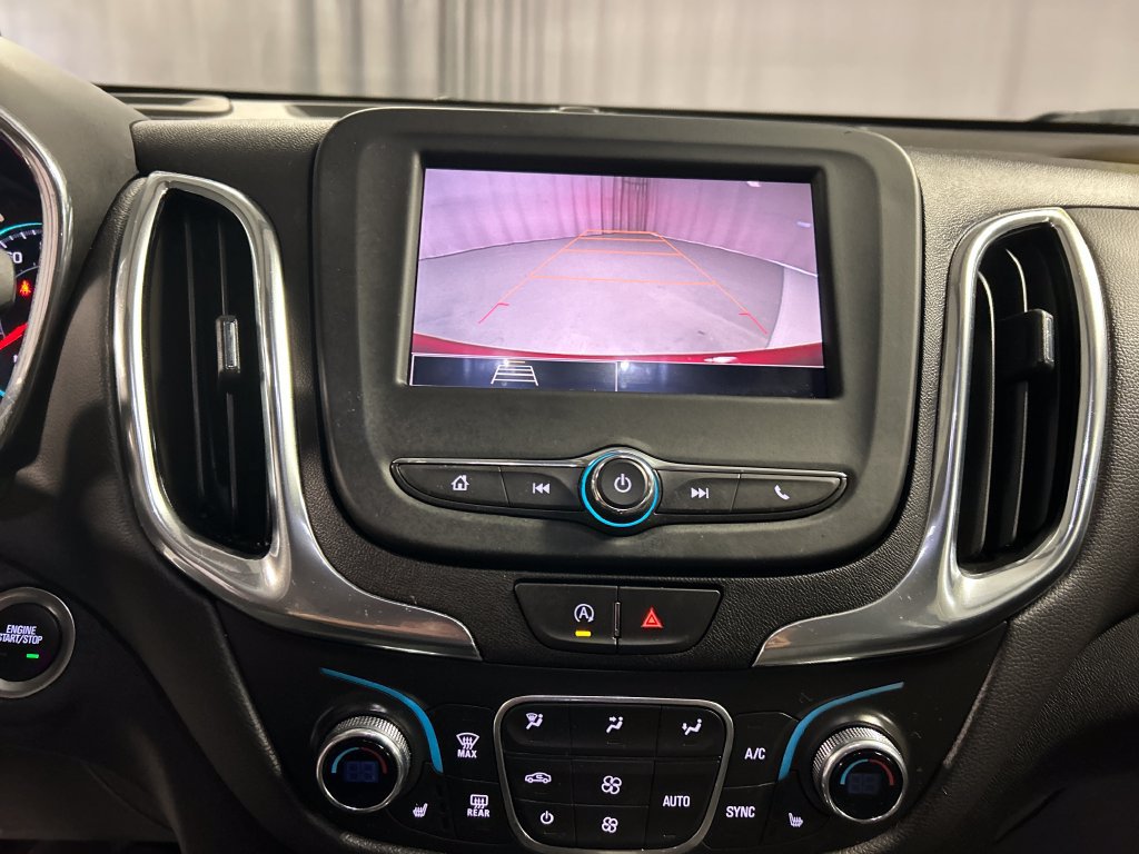 Used 2024 Chevrolet Equinox LT AWD/4WD image 18