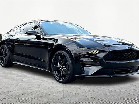 Used 2021 Ford Mustang Coupe image 5