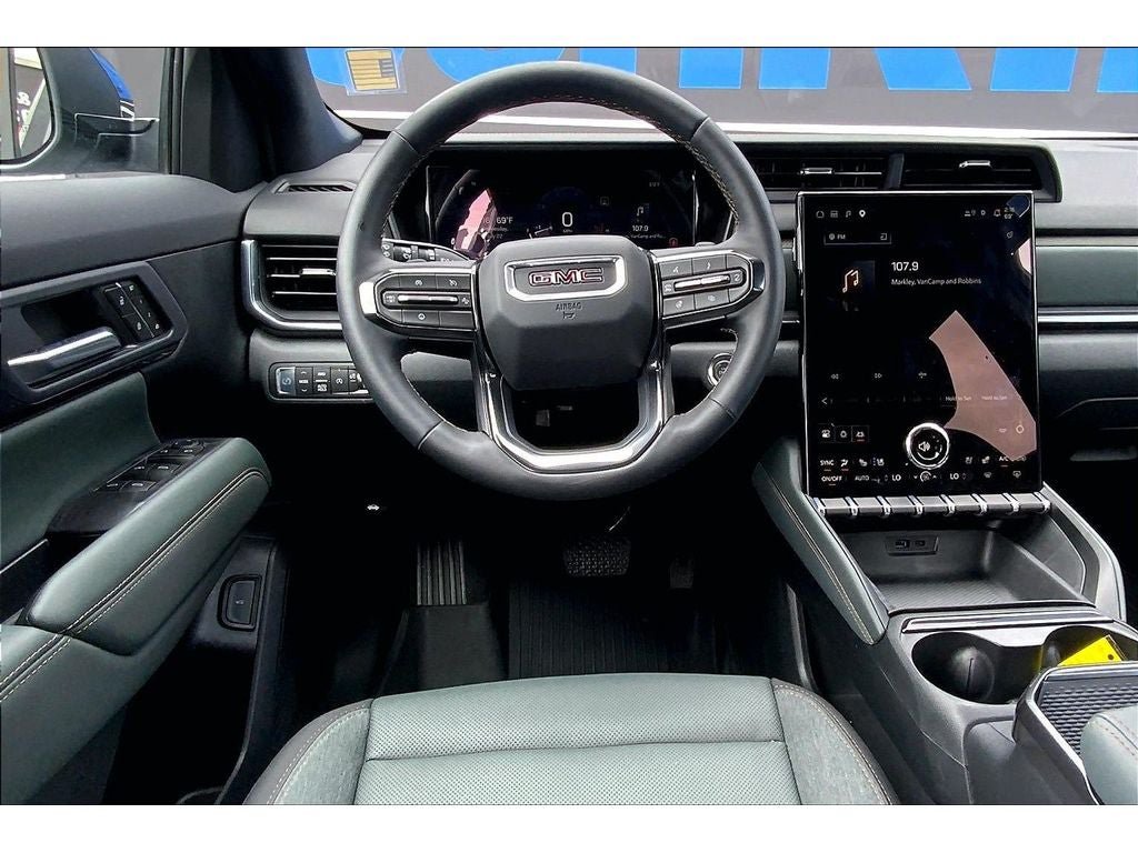 Used 2026 GMC Terrain AT4 w/ Convenience Package III AWD/4WD image 5